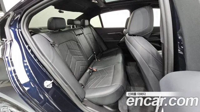 BMW 5 Series — Фото автомобиля 17