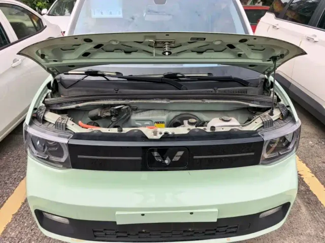 Wuling Hongguang Mini EV — Фото автомобиля 19