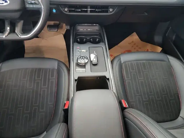Ford Mondeo — Фото автомобиля 13