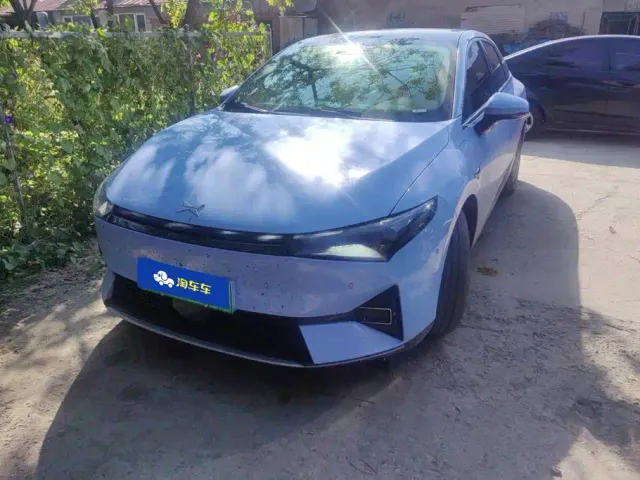 Xpeng P5 — Фото автомобиля 2