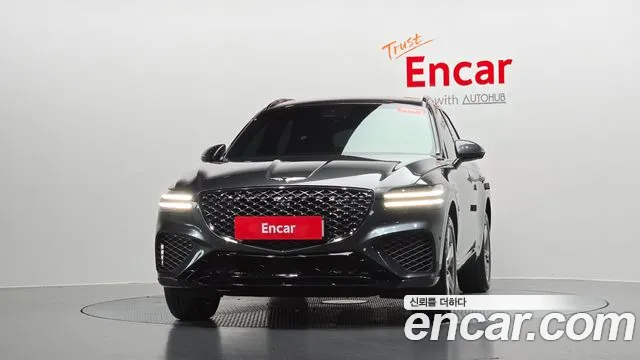 Genesis GV70 — Фото автомобиля 3