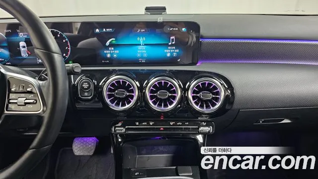 Mercedes-Benz A-Class — Фото автомобиля 13