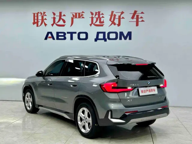 BMW X1 — Фото автомобиля 5