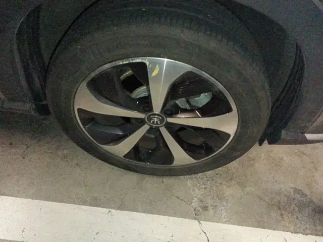 BYD Song PLUS — Фото автомобиля 25