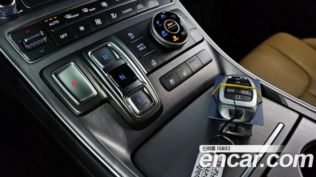 Hyundai Santafe Новый Santa Fe Бензин 2.5T 4WD — Фото автомобиля 9