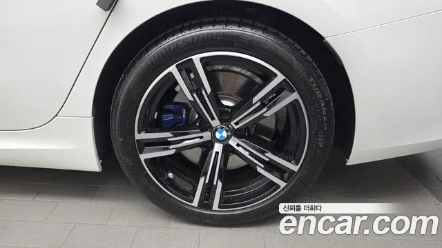 BMW 3-Series 3 серия (G20) 320i M Sport — Фото автомобиля 21