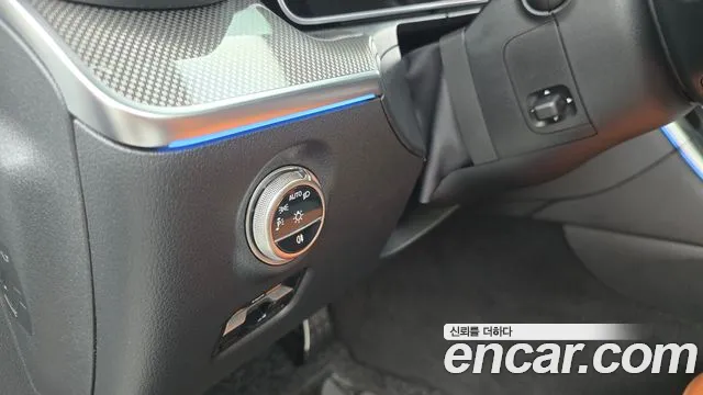 Mercedes-Benz C-Class — Фото автомобиля 21