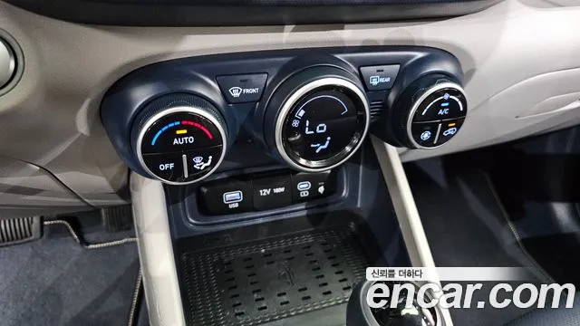 Hyundai Venue — Фото автомобиля 19