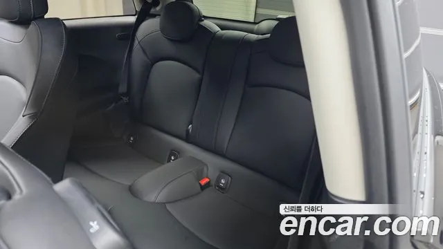 Mini Cooper Cooper Classic Plus — Фото автомобиля 12
