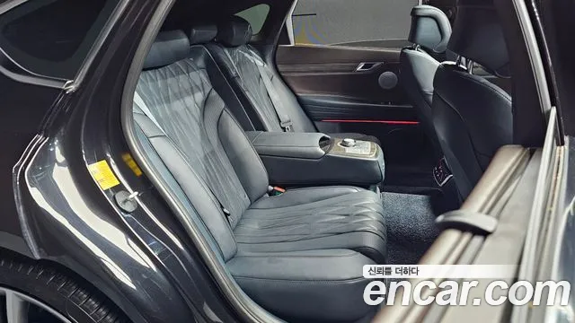 Genesis G80 RG3 — Фото автомобиля 11