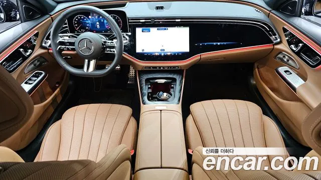 Mercedes-Benz E-Class — Фото автомобиля 7