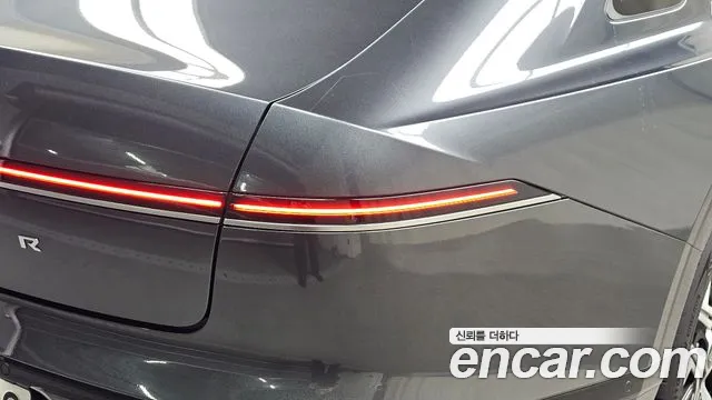 Hyundai Grandeur GN7 — Фото автомобиля 8