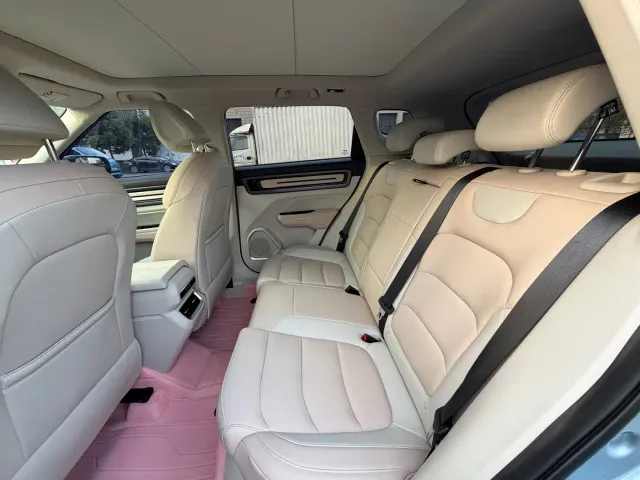 Geely ICON — Фото автомобиля 4