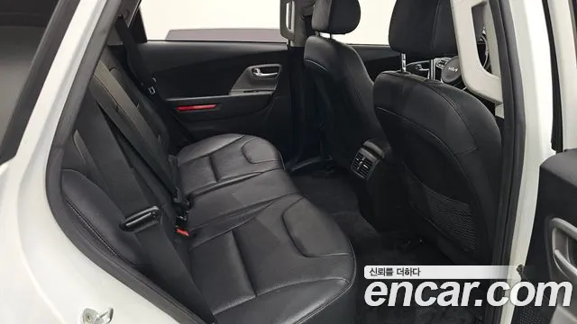Kia Niro Niro Plus Earth — Фото автомобиля 11