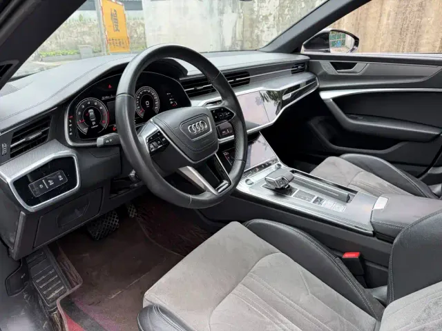 Audi A6L — Фото автомобиля 7