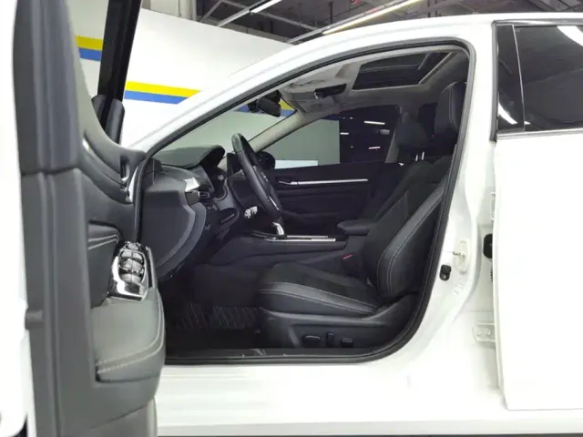 Nissan Teana 2022 2.0L XL-TLS Comfort Edition — Фото автомобиля 9