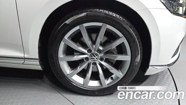 Volkswagen Passat Passat GT(B8) 2.0 TDI Prestige — Фото автомобиля 20