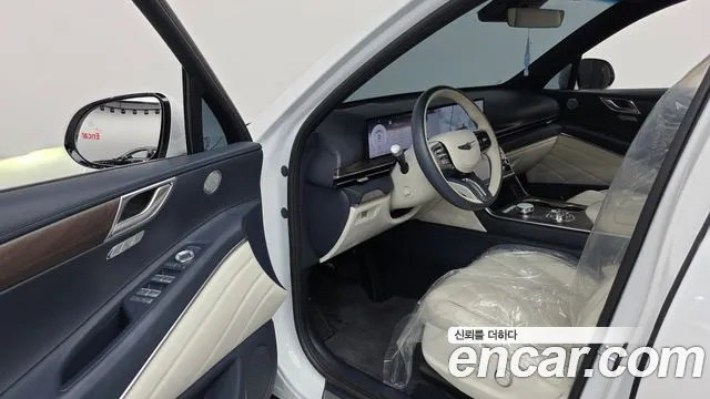 Genesis GV80 — Фото автомобиля 15