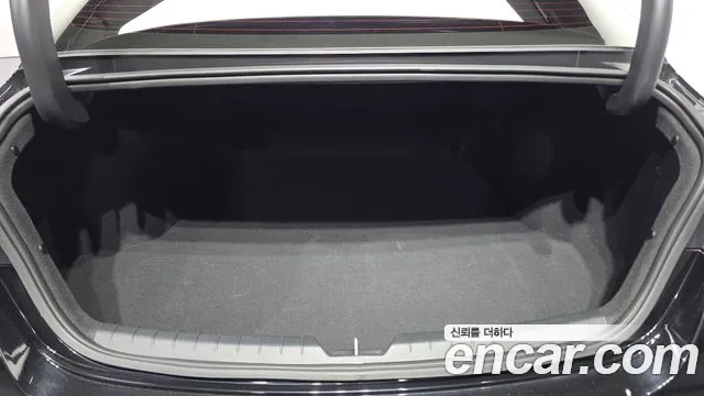 Kia K5 Prestige — Фото автомобиля 16