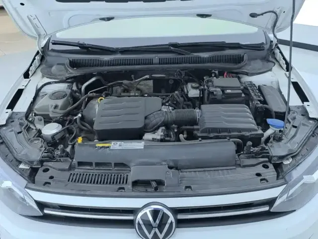 Volkswagen Polo — Фото автомобиля 10