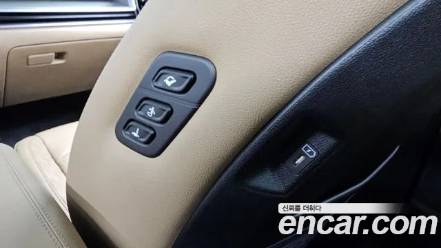 Kia Sorento Новый Sorento 4 поколение Дизель 2.2 2WD — Фото автомобиля 30