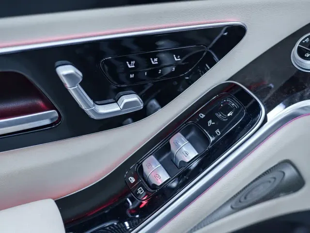 Mercedes-Benz S-Class — Фото автомобиля 18