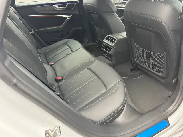 Audi A7 — Фото автомобиля 16