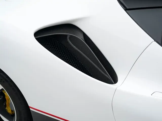 Ferrari SF90 — Фото автомобиля 5