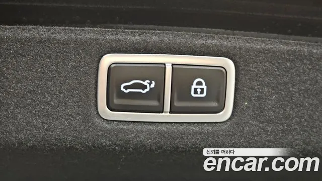 Hyundai Grandeur Grandeur (GN7) 3.5 Бензин 2WD — Фото автомобиля 16