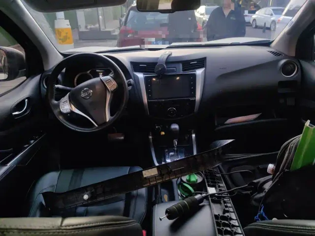 Nissan Terra — Фото автомобиля 5