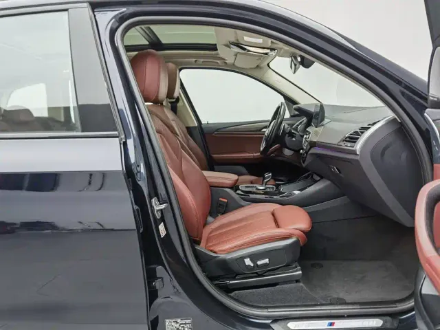 BMW X3 — Фото автомобиля 23