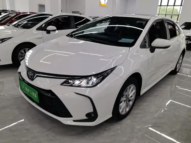 Фотография автомобиля — Toyota Corolla