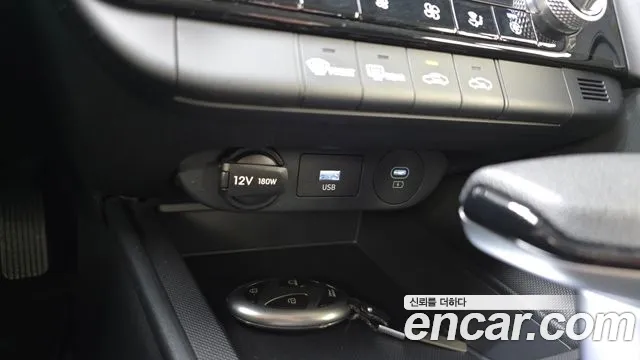 Hyundai AVANTE Новый Avante (CN7) — Фото автомобиля 19