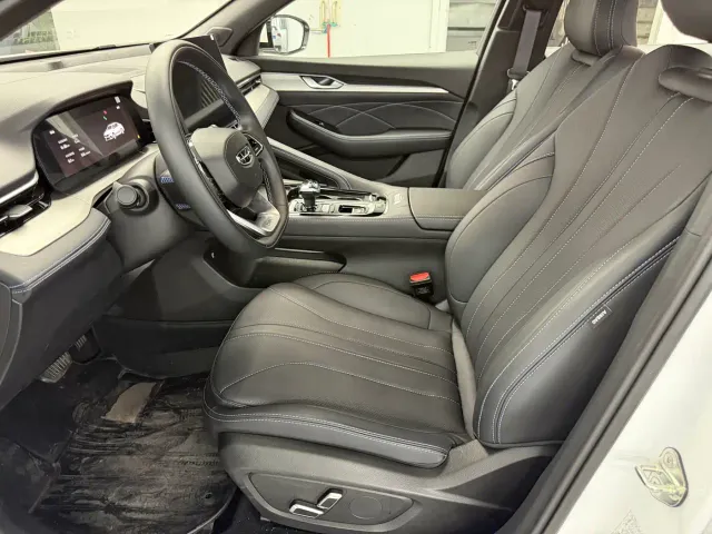 Geely Xingrui — Фото автомобиля 5