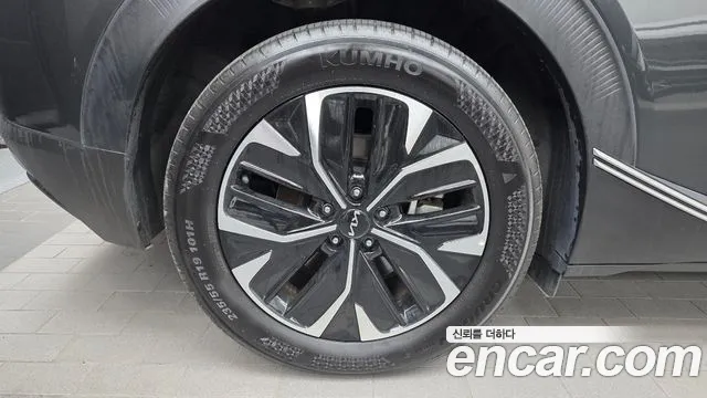 Kia EV6 — Фото автомобиля 5