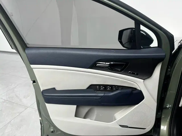 Kia Sportage — Фото автомобиля 7