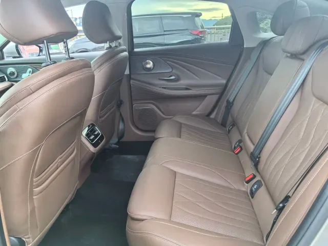 Chery Arrizo 8 — Фото автомобиля 7