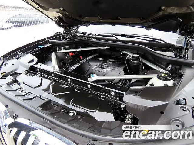 BMW X7 — Фото автомобиля 19