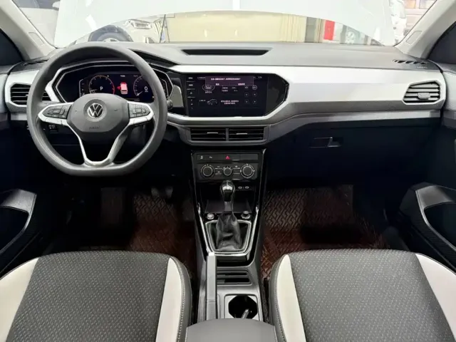 Volkswagen Tanying 2021 1.5L Automatic Smart Connect Edition — Фото автомобиля 20