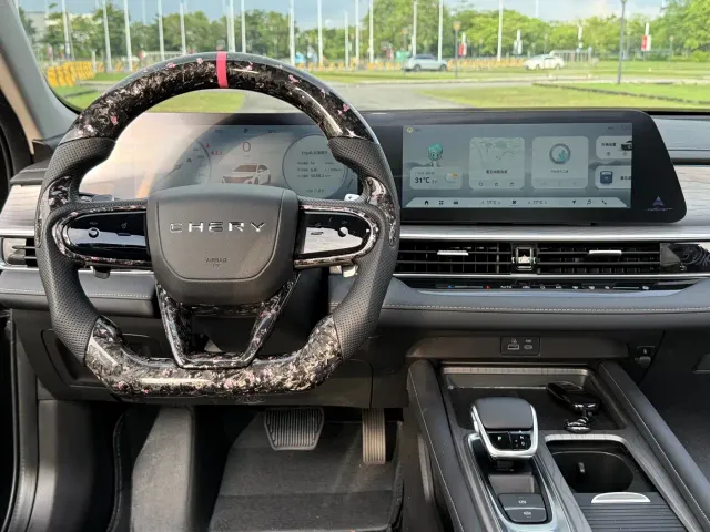 Chery Arrizo 8 — Фото автомобиля 6