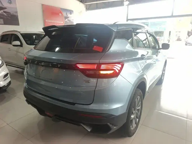 Geely Binyue — Фото автомобиля 6