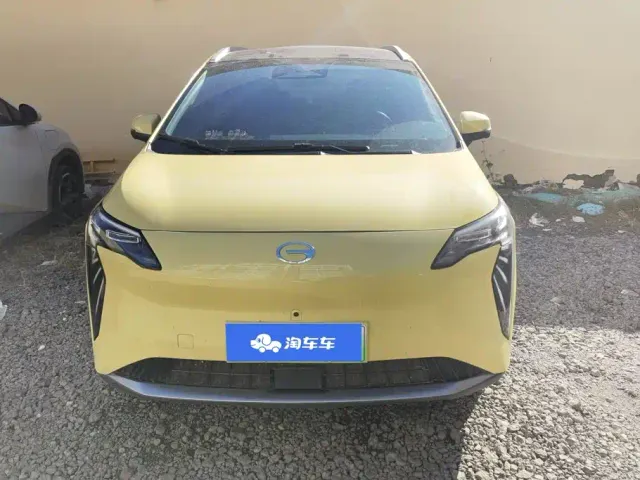 GAC Aion Y — Фото автомобиля 2