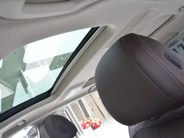 BMW 5 Series — Фото автомобиля 12
