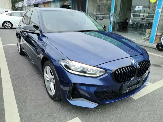 BMW 1 Series — Фото автомобиля 3