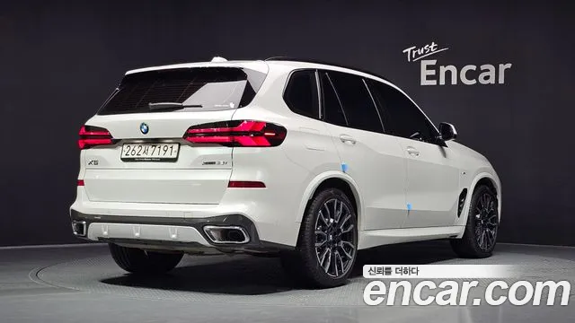 BMW X5 xDrive 40i M Sport — Фото автомобиля 2