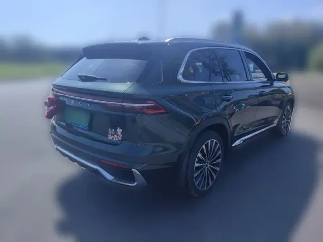 Geely Xingyue L — Фото автомобиля 4