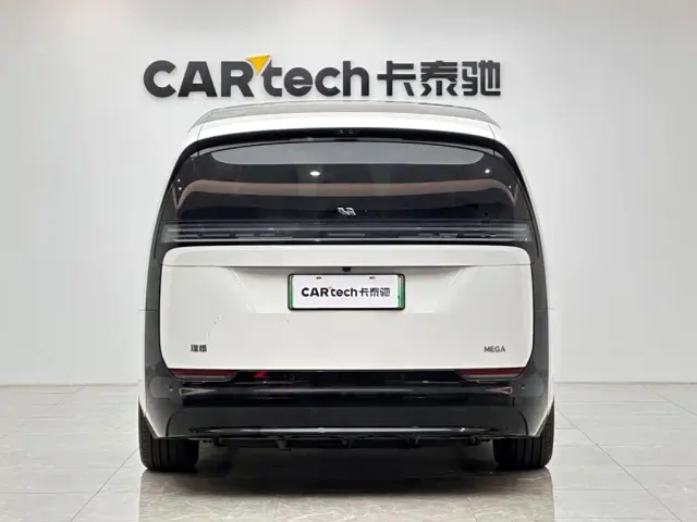 Li Auto MEGA — Фото автомобиля 4