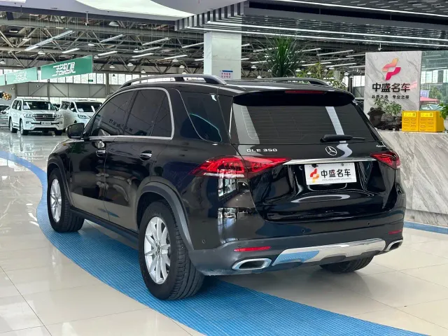 Mercedes-Benz GLE-Class — Фото автомобиля 5