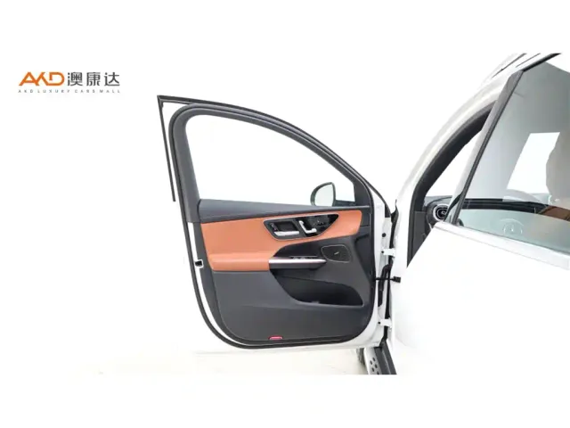 Mercedes-Benz GLC-Class — Фото автомобиля 10