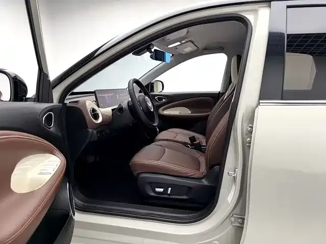 Wuling Bingo — Фото автомобиля 12